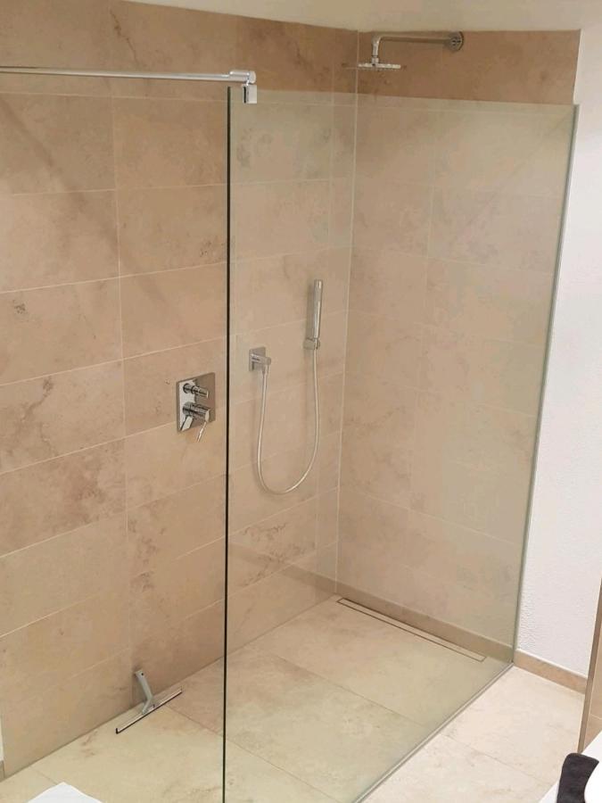 Stilvolles Apartment "Romantic" Neukirchen vorm Wald ภายนอก รูปภาพ