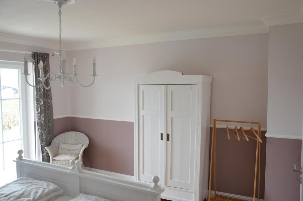 Stilvolles Apartment "Romantic" Neukirchen vorm Wald ภายนอก รูปภาพ